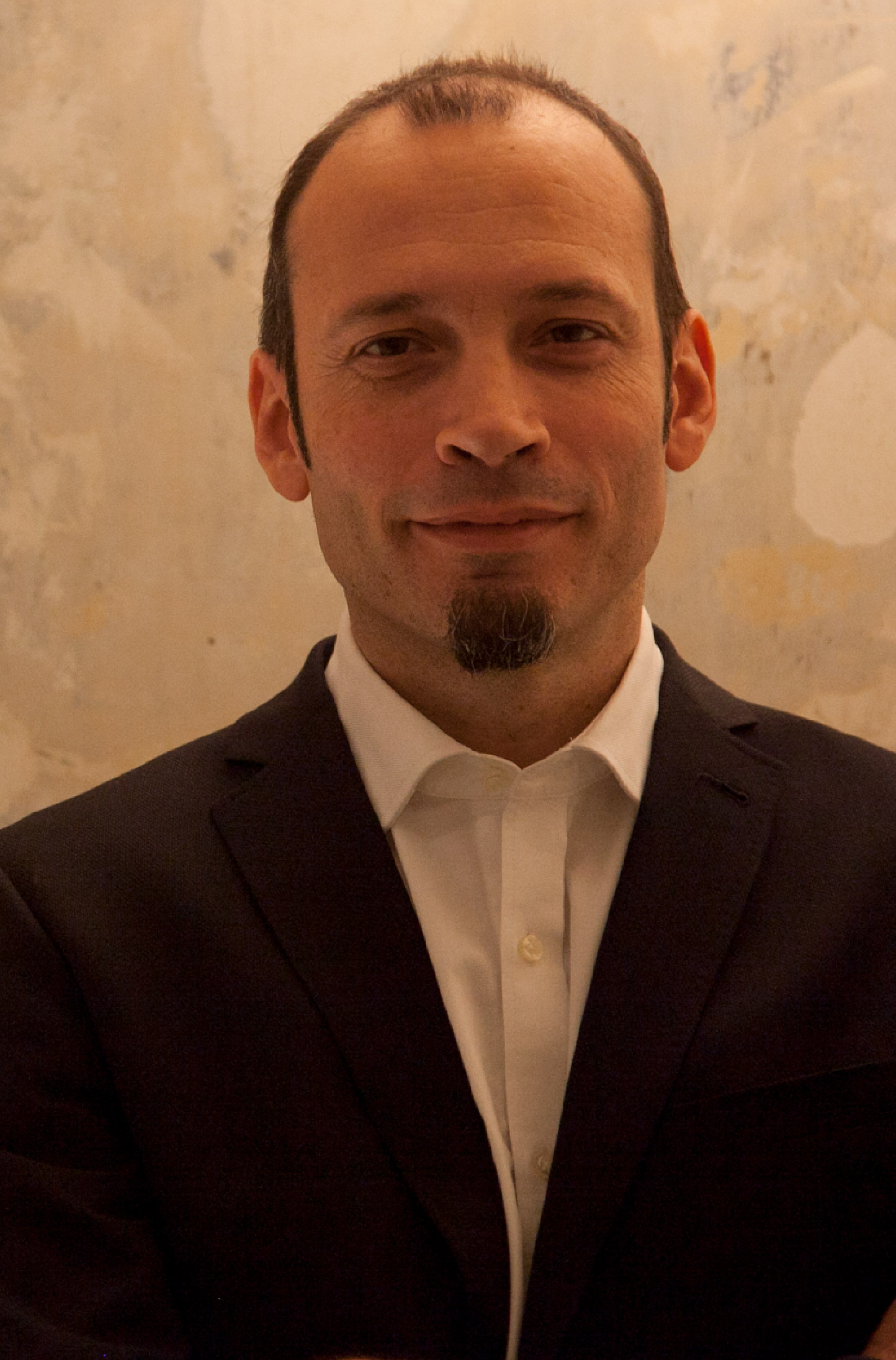 Javier Lázaro